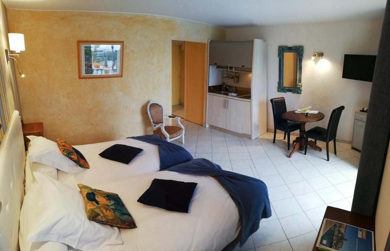 Chambre d'hôtes La Potinière Saint-Raphaël Extérieur photo