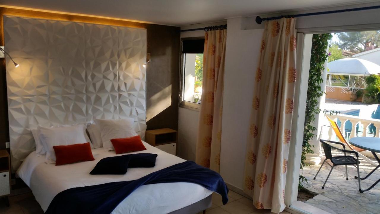 Chambre d'hôtes La Potinière Saint-Raphaël Extérieur photo